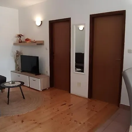 Apartment Radovic